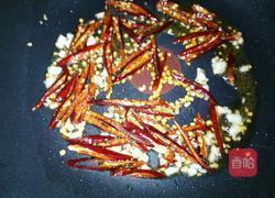爆炒酸辣海带丝的做法图解4