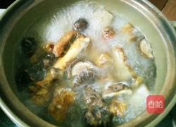 猪肉炖香菇的做法图解4