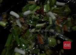 葱油炸酱面的做法图解2