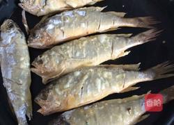 秘制黄花鱼的做法图解4