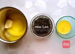 Illustration of how to make sourdough raisin stick biscuits 2