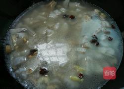 芋头墨鱼汤的做法图解10