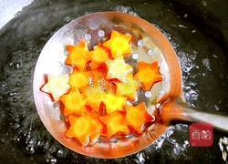 红萝卜芹菜拼盘的做法图解2