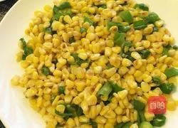 青椒炒玉米的做法图解6