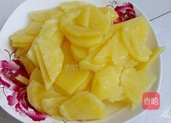 土豆泥虾球的做法图解3