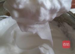 戚风杯子蛋糕的做法图解4