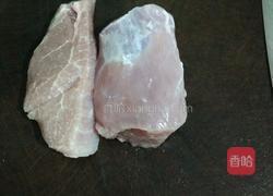 糖醋里脊的做法图解1