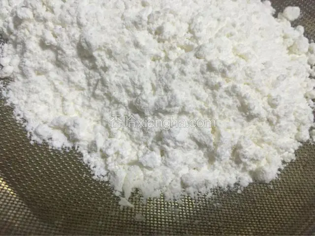 打匀后筛入低粉