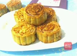 广式蛋黄豆沙月饼的做法图解13