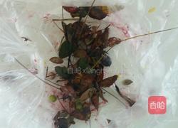 蓝莓酱的做法图解1