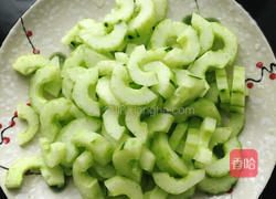 黄瓜炒肉的做法图解4