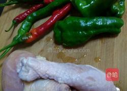 辣子鸡块的做法图解1