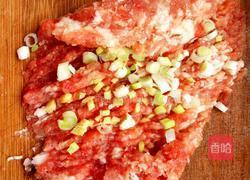 猪肉白萝卜卷的做法图解4