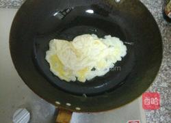 鸡蛋豆干炒秋葵的做法图解3