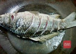 泡椒烧鲫鱼的做法图解4