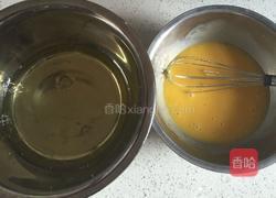 奶香蛋糕卷的做法图解1