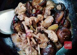 香菇焖鸡的做法图解4