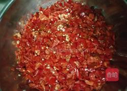 牛肉辣椒酱的做法图解2