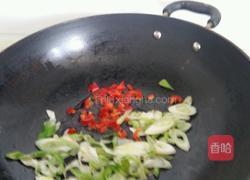 大葱炒鸡蛋的做法图解2