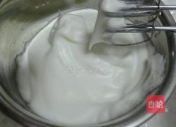 草莓蛋糕卷的做法图解7