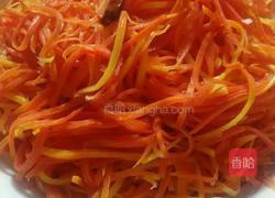 炝炒胡萝卜丝的做法图解8