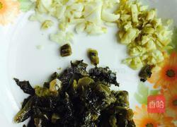 酸菜焖芋圆的做法图解3