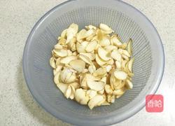 绿豆百合羹的做法图解1