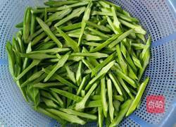 剁椒刀豆的做法图解2