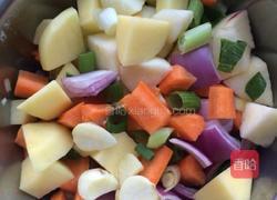 咖喱牛肉的做法图解2