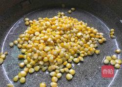 火腿炒玉米的做法图解7