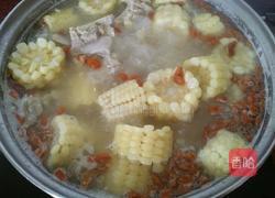 玉米排骨汤的做法图解7