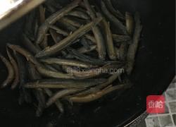 双椒炒泥鳅的做法图解5