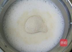 抹茶慕斯的做法图解3
