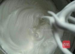 蔓越莓戚风蛋糕的做法图解3