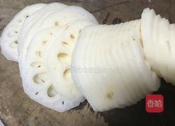 莲藕炒肉的做法图解2