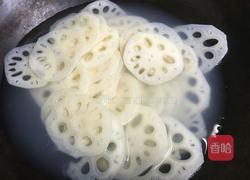 糖醋藕片的做法图解3