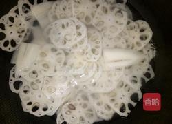 醋溜藕片的做法图解3