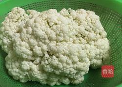 清炒花菜的做法图解1