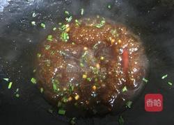 红焖肘子的做法图解10