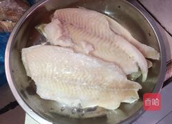 炸鱼块的做法图解1