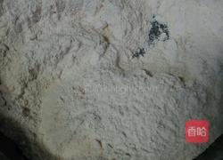 玉米面馒头的做法图解2
