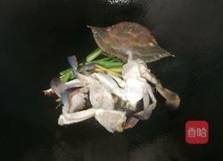 葱姜炒蟹的做法图解6