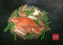葱姜炒蟹的做法图解8