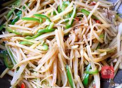 酸辣青椒土豆丝的做法图解5