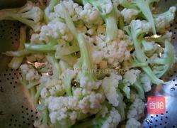 蒜片炒花菜的做法图解4