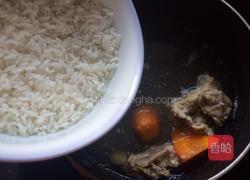 排骨粥的做法图解3