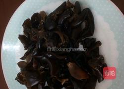 凉拌黑木耳的做法图解3