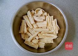 凉拌腐竹的做法图解2