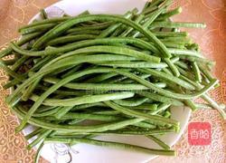 肉丝豇豆角的做法图解2