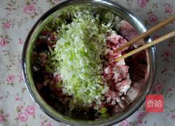 煎饺子的做法图解2